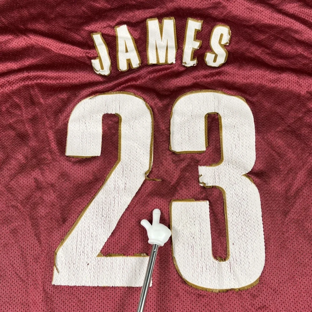 Cleveland Cavaliers Jersey Mens 2XL Red Adidas #23 LeBron James Basketball NBA